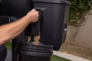 Alternative view of Pit Boss Competition 1250