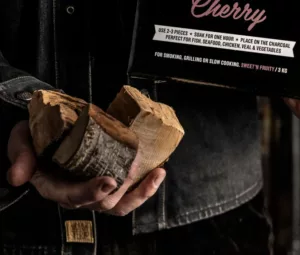 Alternative view of HOLY SMOKE BBQ SMOKE WOOD CHUNKS CHERRY 3 KG